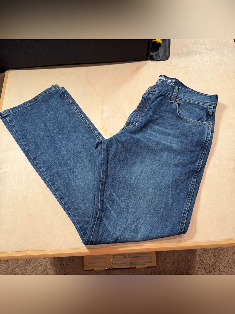 Men’s Wrangler Retro Slim Boot Cut Medium Wash 38 X 34 Great Shape